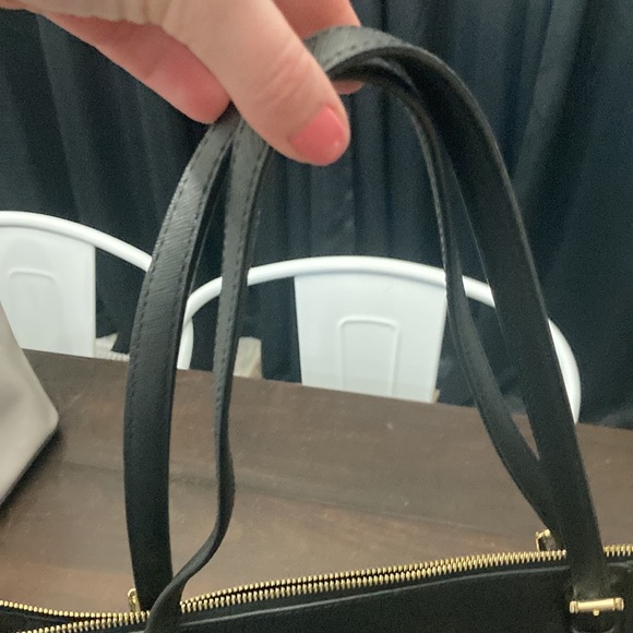 Like new Michael Kors black tote - Picture 5 of 5